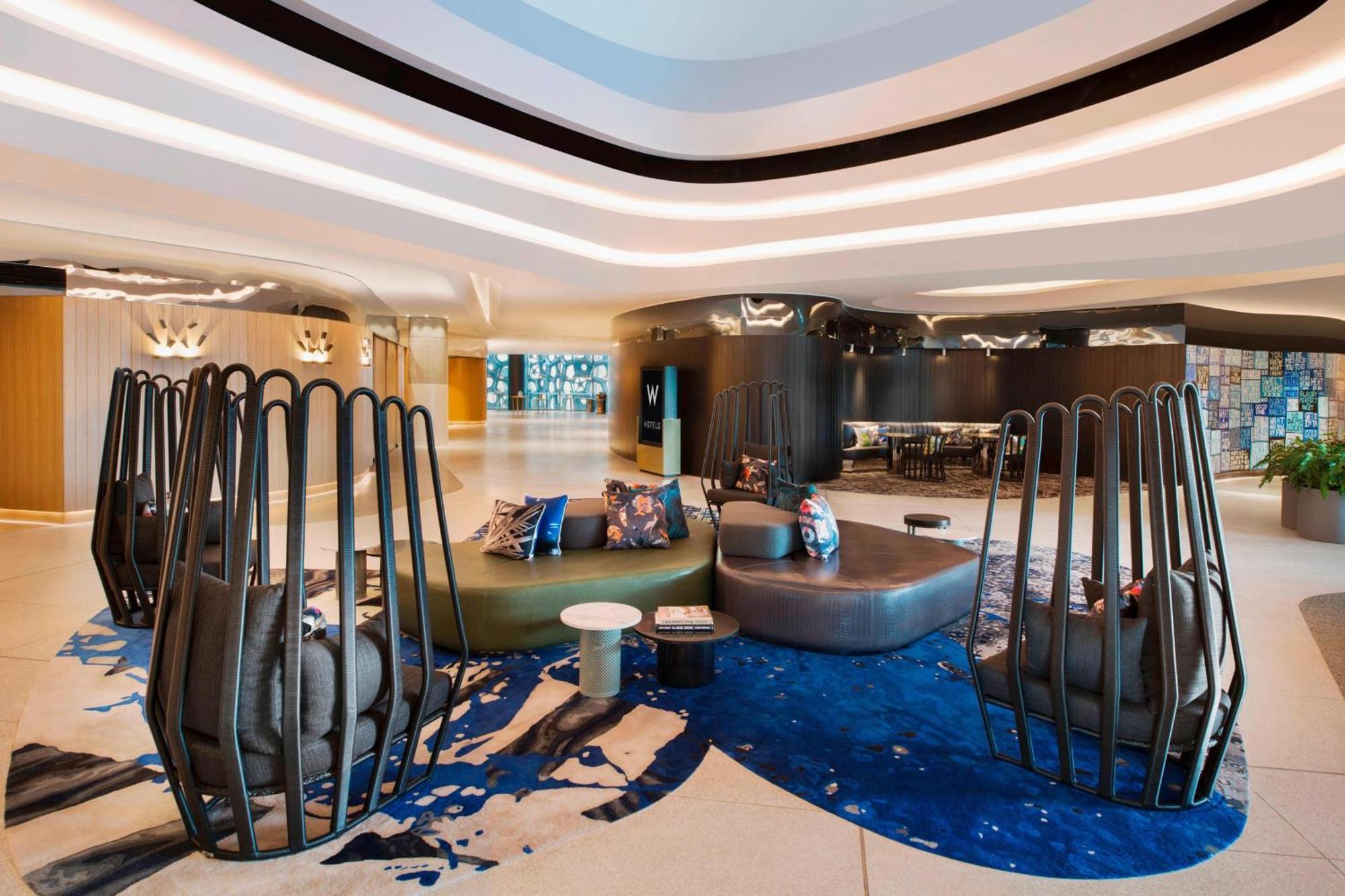 W Brisbane Hotel Eksteriør billede The lobby of the hotel